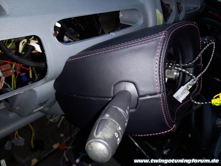 [Bild: twingo-07202854-eXK.jpg]