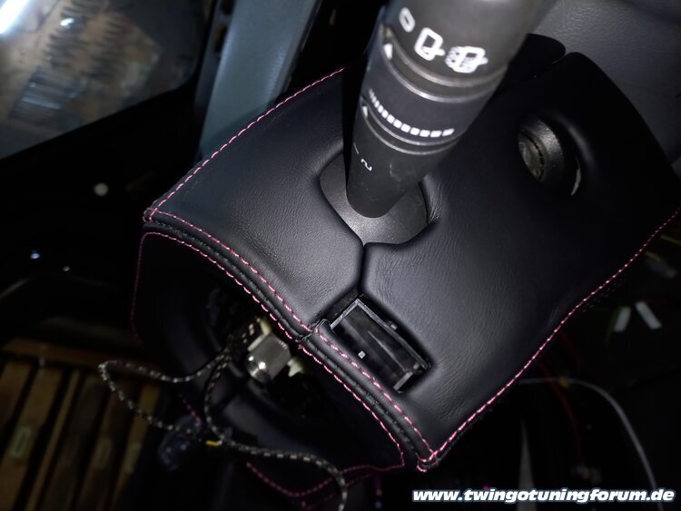 [Bild: twingo-07202933-SaQ.jpg]