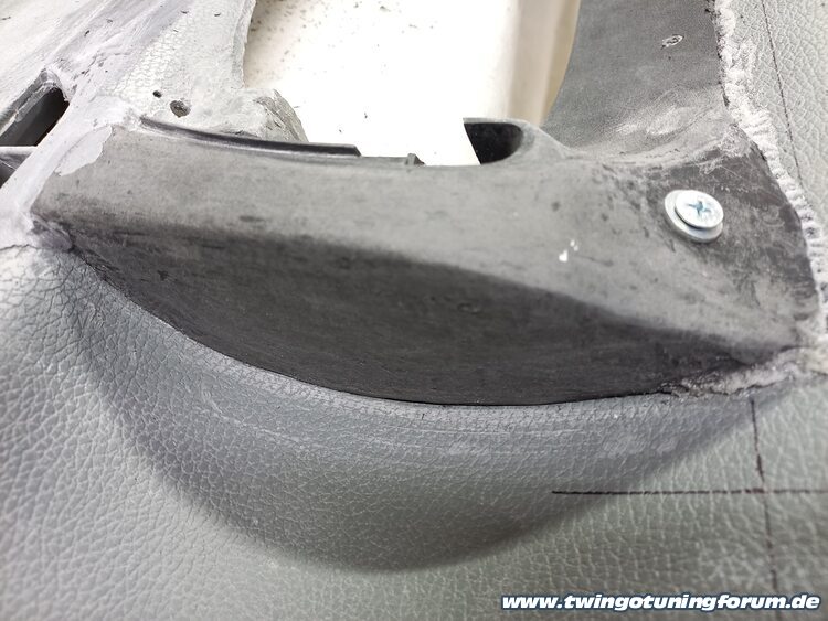 [Bild: twingo-07203452-laC.jpg]