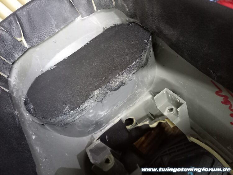 [Bild: twingo-07203816-vzc.jpg]