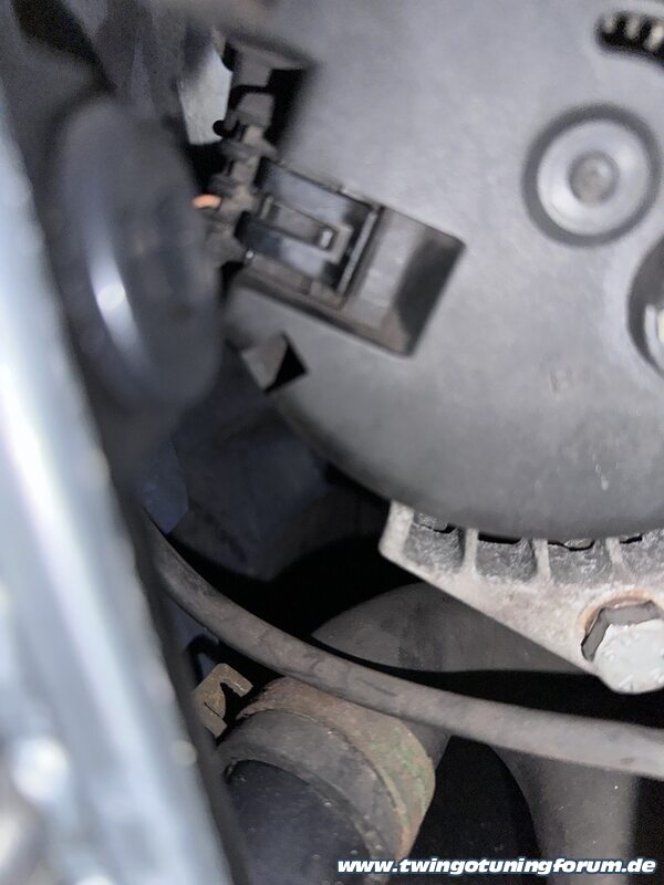 [Bild: twingo-09180258-k88.jpg]