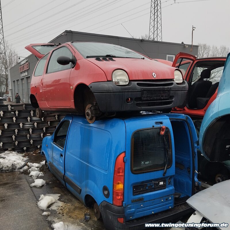 [Bild: twingo-11193059-FRV.jpg]