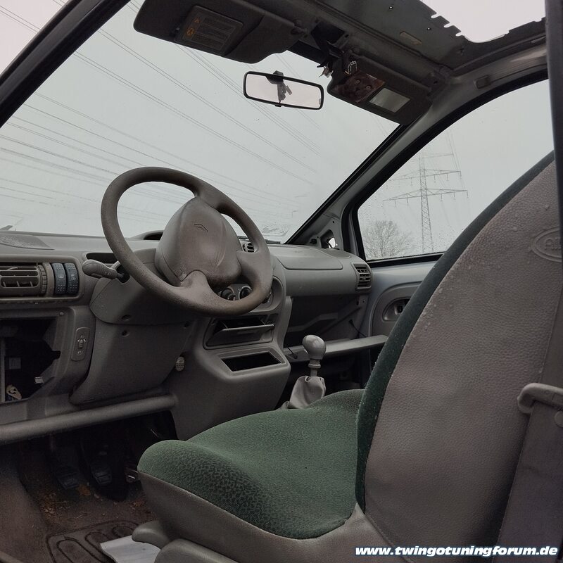 [Bild: twingo-11193249-3nu.jpg]
