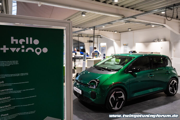 [Bild: twingo-12113716-XnU.jpg]