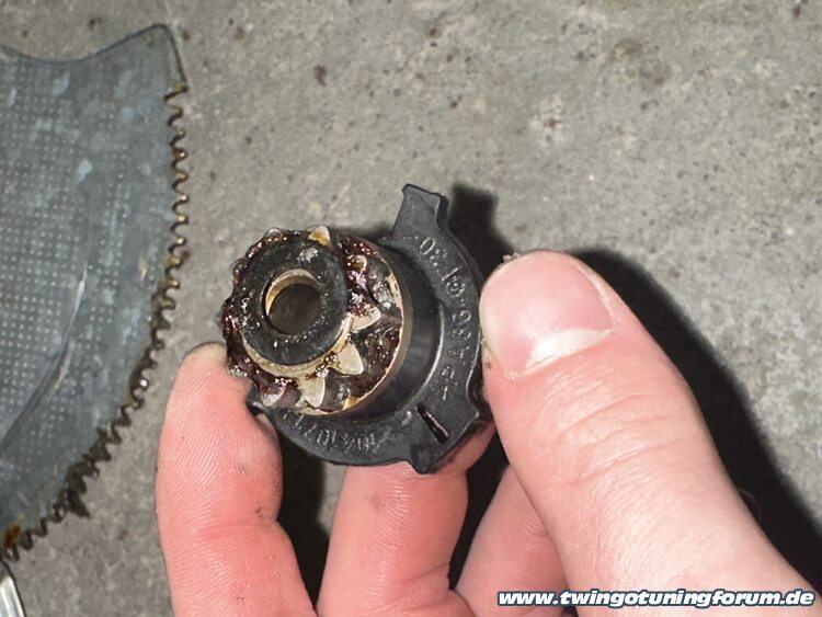 [Bild: twingo-16134449-FeC.jpg]