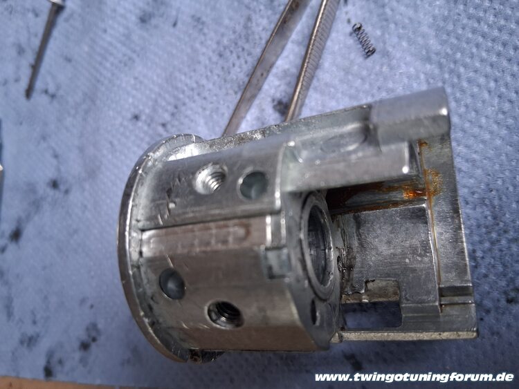 [Bild: twingo-20135234-rAg.jpg]