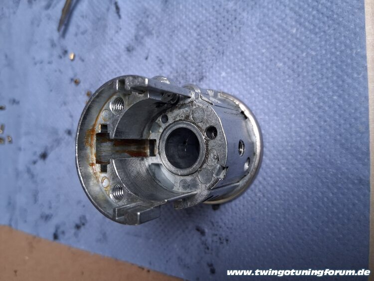 [Bild: twingo-20135251-jm3.jpg]