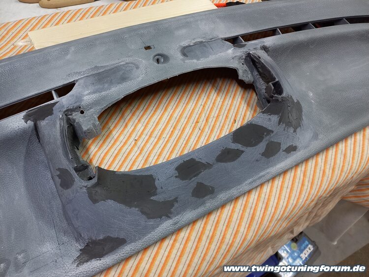 [Bild: twingo-08175130-ipi.jpg]