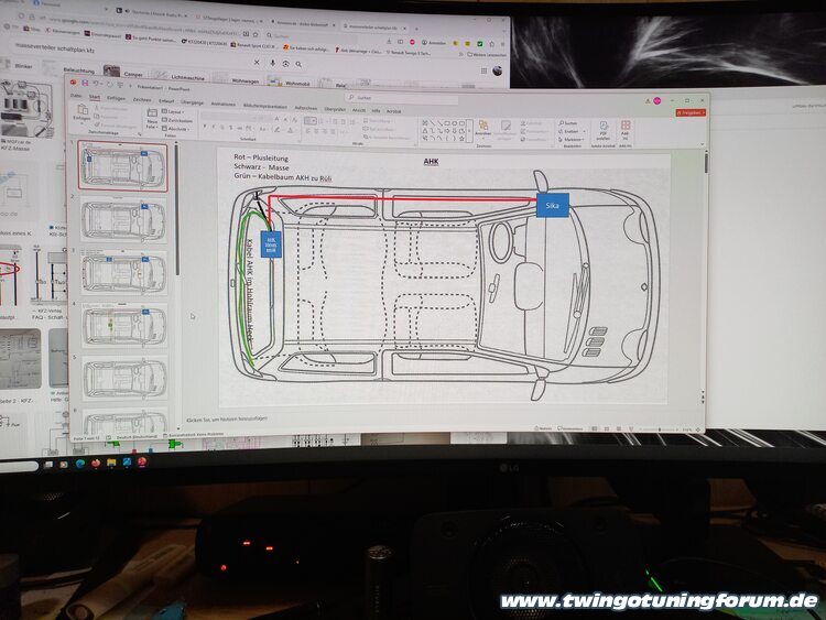 [Bild: twingo-08175332-TyI.jpg]