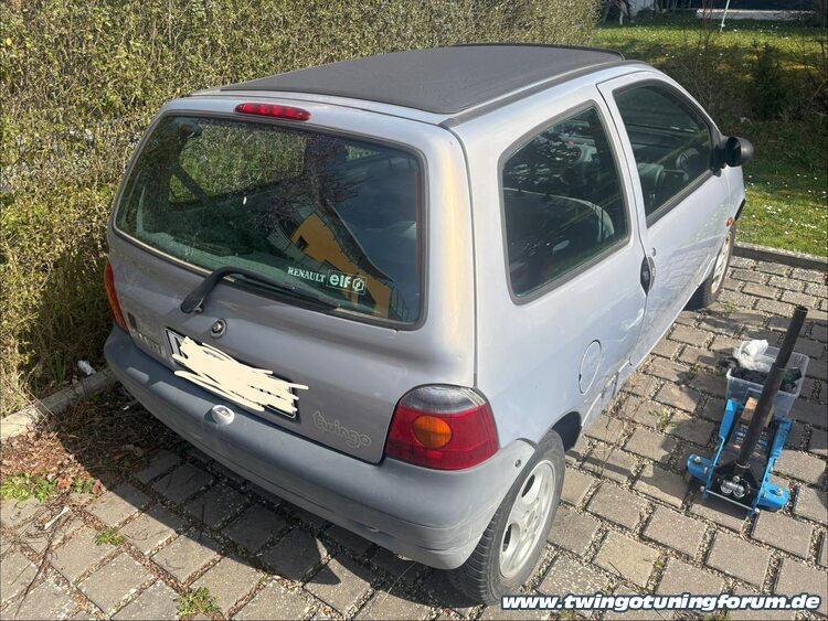 [Bild: twingo-10132825-83d.jpg]