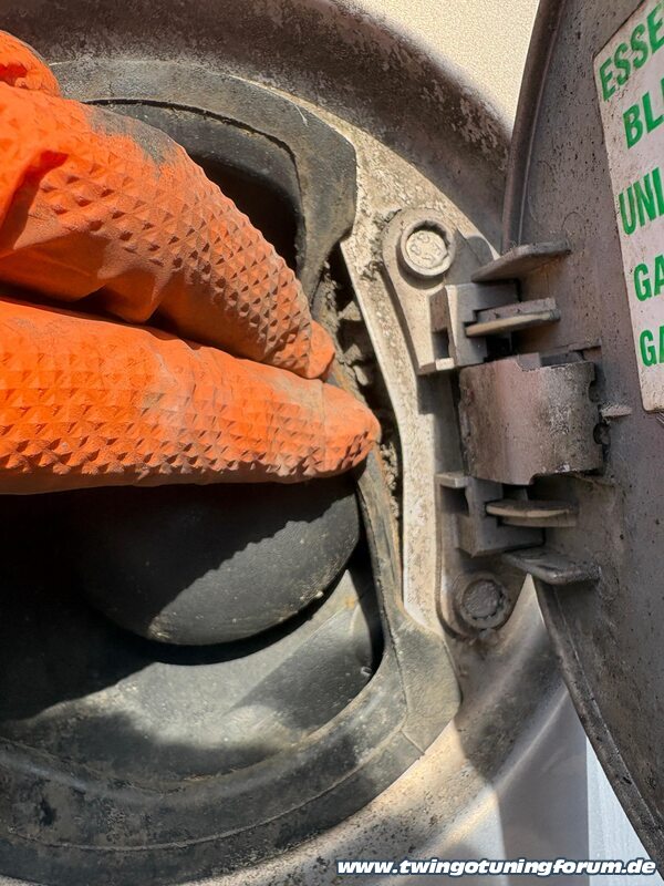 [Bild: twingo-10132926-Zz5.jpg]