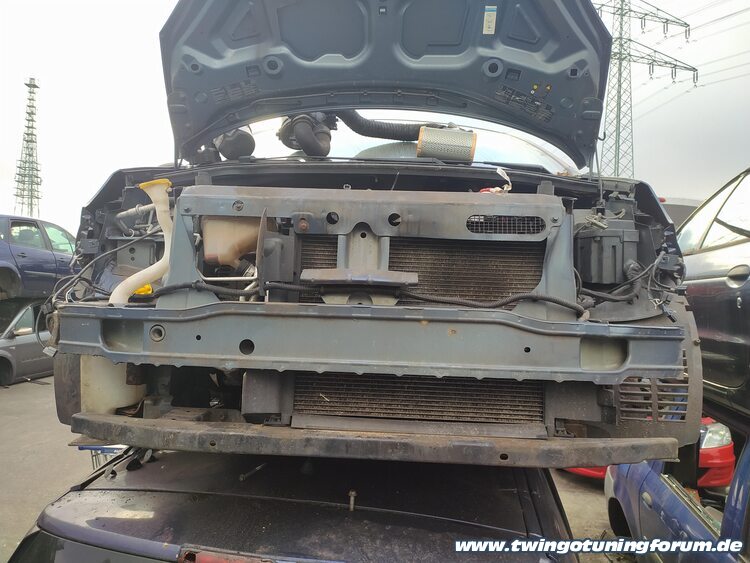 [Bild: twingo-16181502-WcF.jpg]