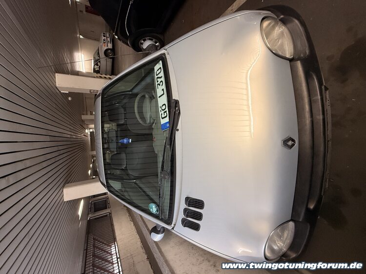 [Bild: twingo-17130614-2V8.jpg]