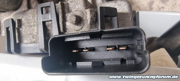 [Bild: twingo-20103801-RJA.jpg]