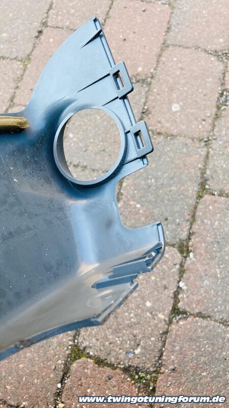 [Bild: twingo-23092143-3IY.jpg]