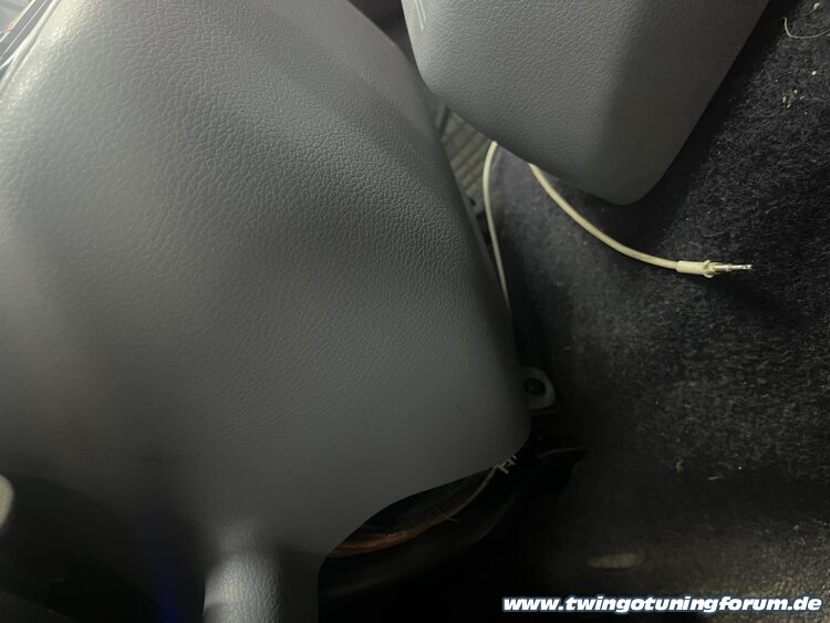 [Bild: twingo-03011817-9ZK.jpg]