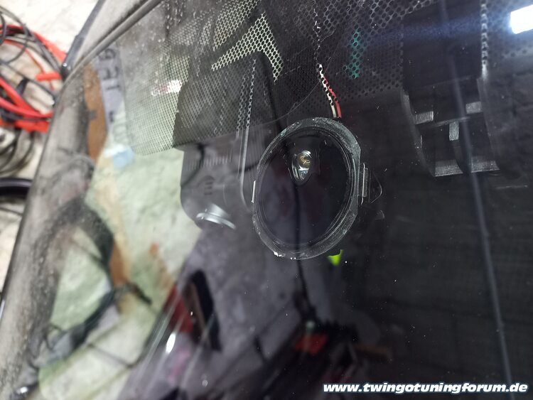 [Bild: twingo-03121918-3Gx.jpg]