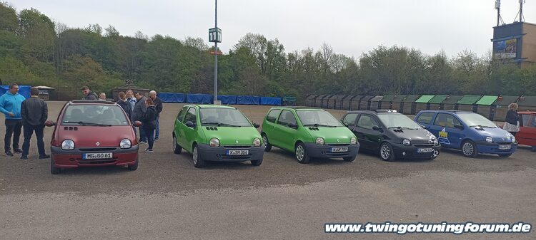 [Bild: twingo-13073042-3pG.jpg]
