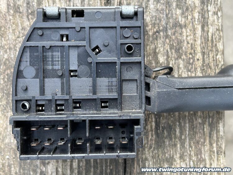 [Bild: twingo-16213840-W2G.jpg]