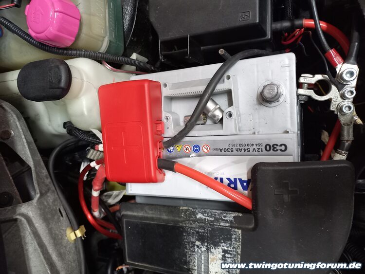 [Bild: twingo-17195355-JMe.jpg]