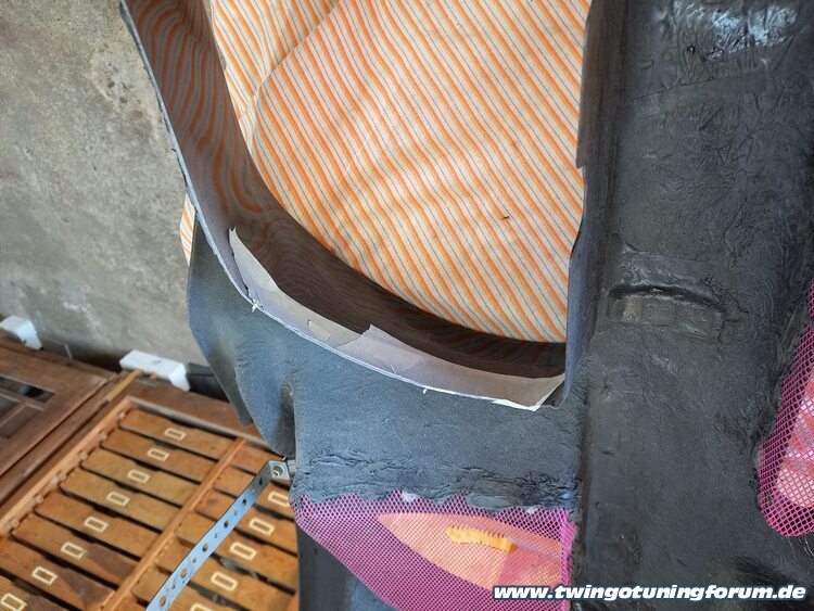 [Bild: twingo-26201338-pxF.jpg]