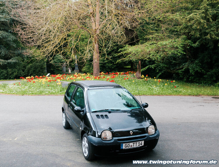 [Bild: twingo-05154708-mYV.jpg]