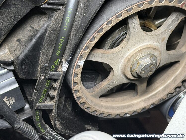 [Bild: twingo-14132221-SeA.jpg]