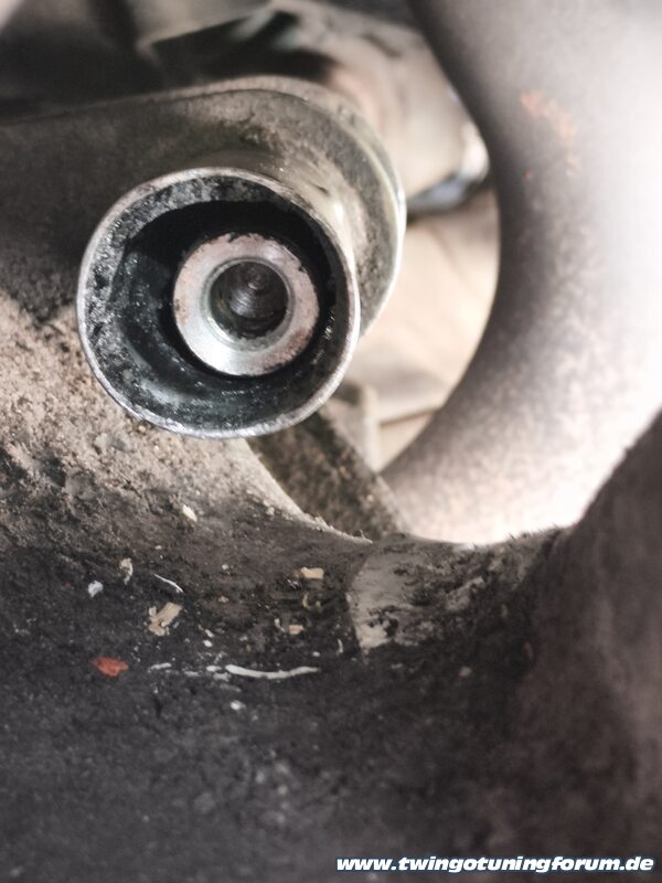 [Bild: twingo-28111123-AUa.jpg]