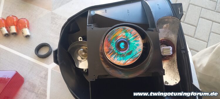 [Bild: twingo-30084046-OV6.jpg]