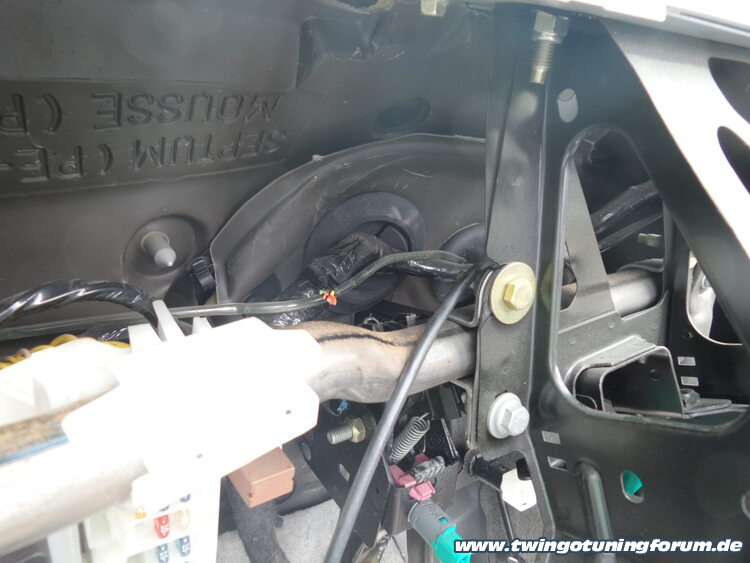 [Bild: twingo-09205947-D7x.jpg]