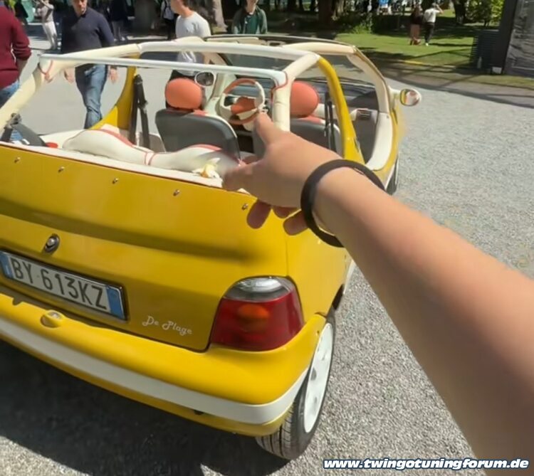 [Bild: twingo-21125044-xWL.jpg]