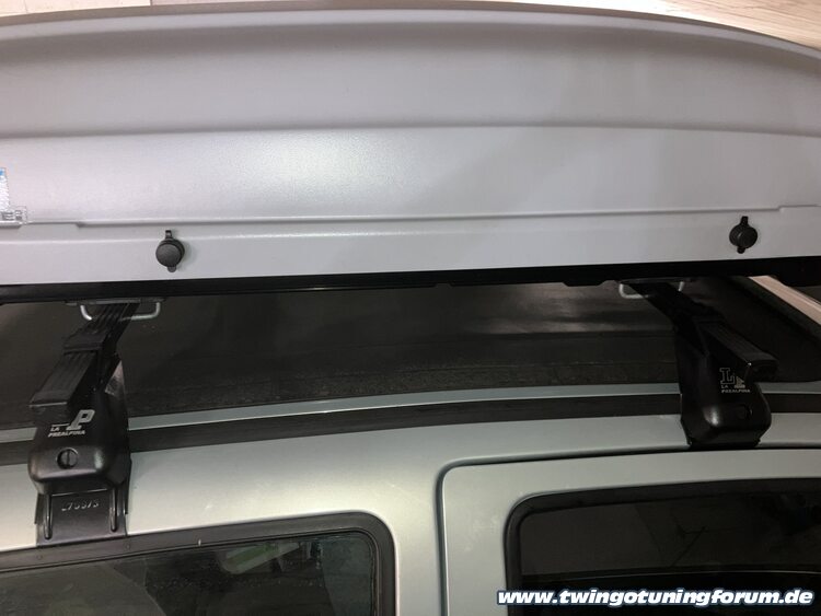 [Bild: twingo-23105903-Wgn.jpg]