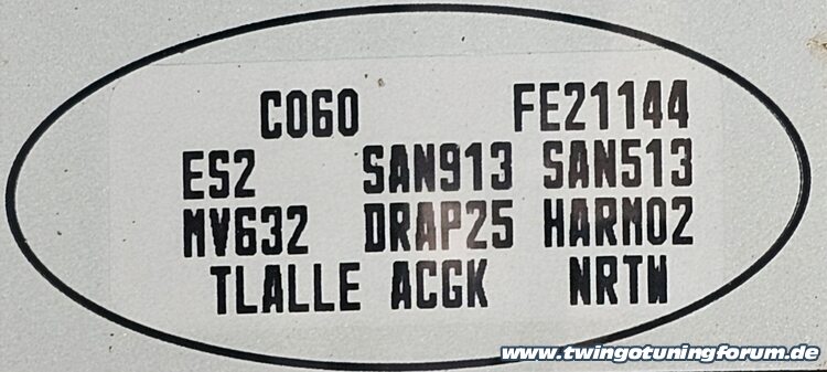 [Bild: twingo-26212356-hlg.jpg]