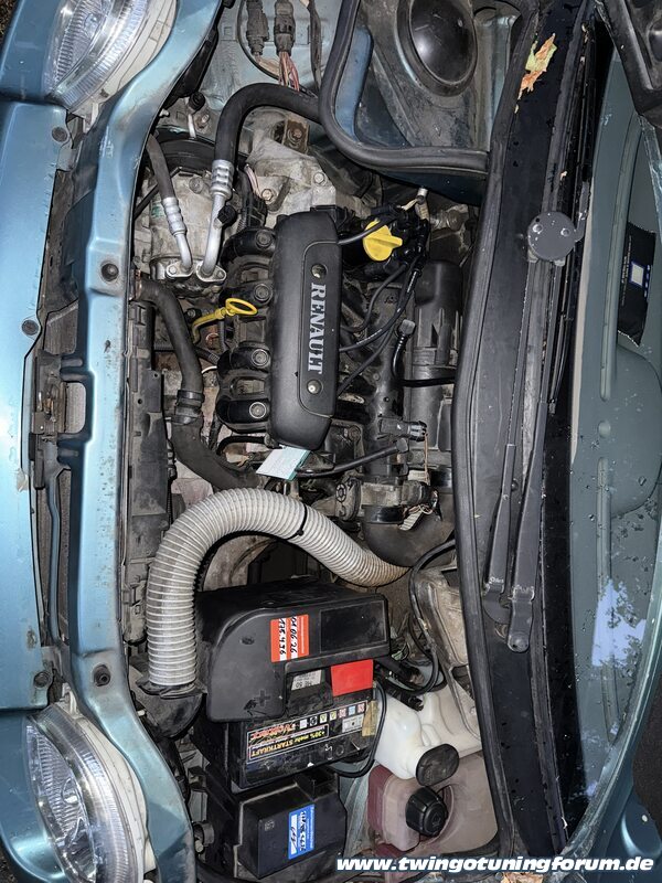 [Bild: twingo-02225555-32z.jpg]