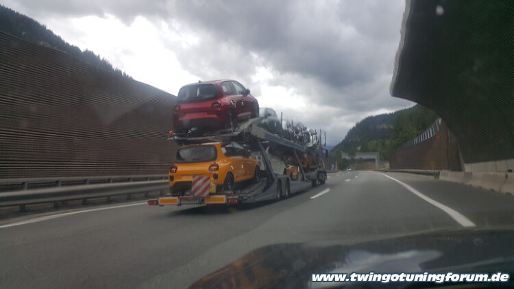 [Bild: twingo-06185915-8qX.jpg]