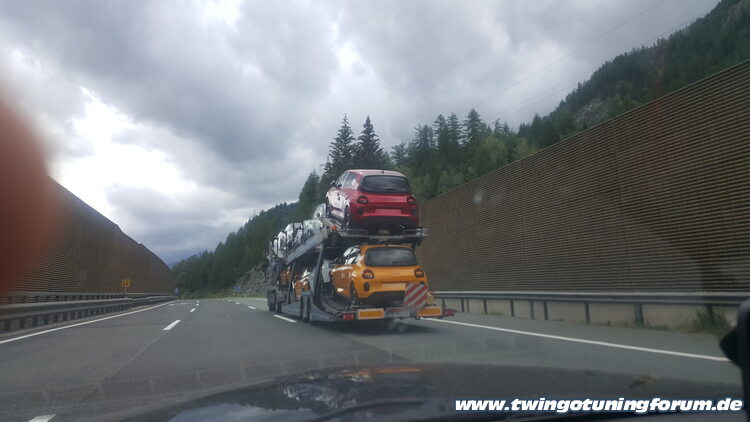[Bild: twingo-06185930-Ihf.jpg]