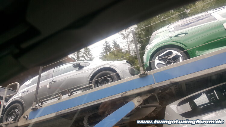 [Bild: twingo-06190037-OZJ.jpg]