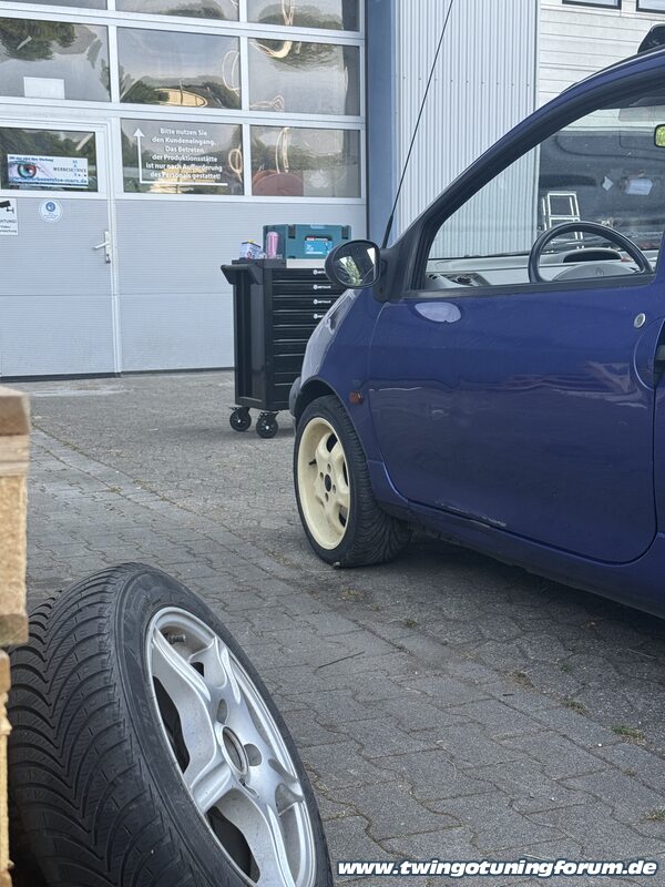 [Bild: twingo-09010153-PGC.jpg]