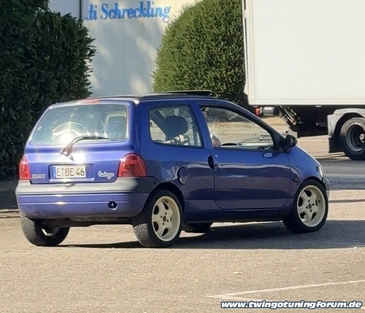 [Bild: twingo-10010335-vZN.jpg]