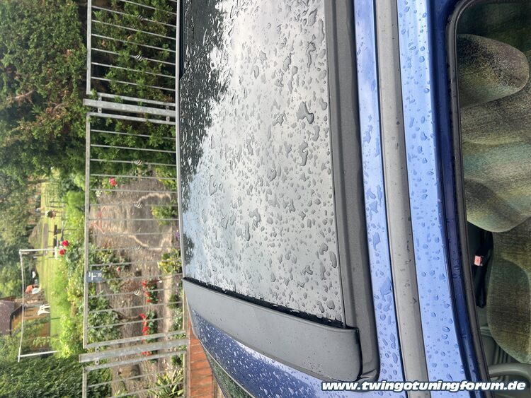 [Bild: twingo-14170832-x8l.jpg]