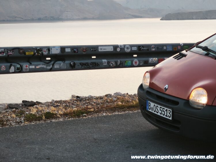 [Bild: twingo-24132020-UYj.jpg]