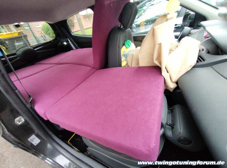 [Bild: twingo-22211532-b6F.jpg]