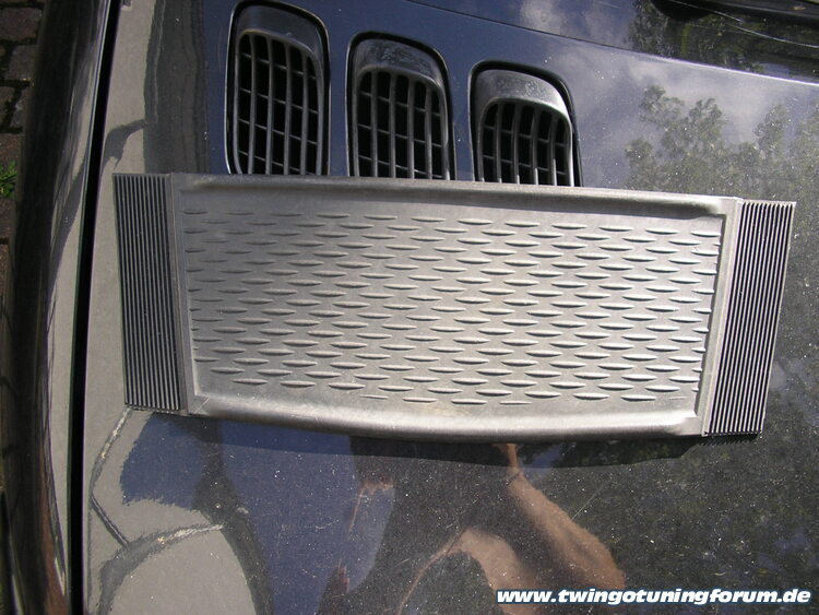 [Bild: twingo-07123545-obd.jpg]