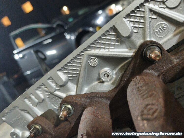 [Bild: twingo-13203206-bp9.jpg]