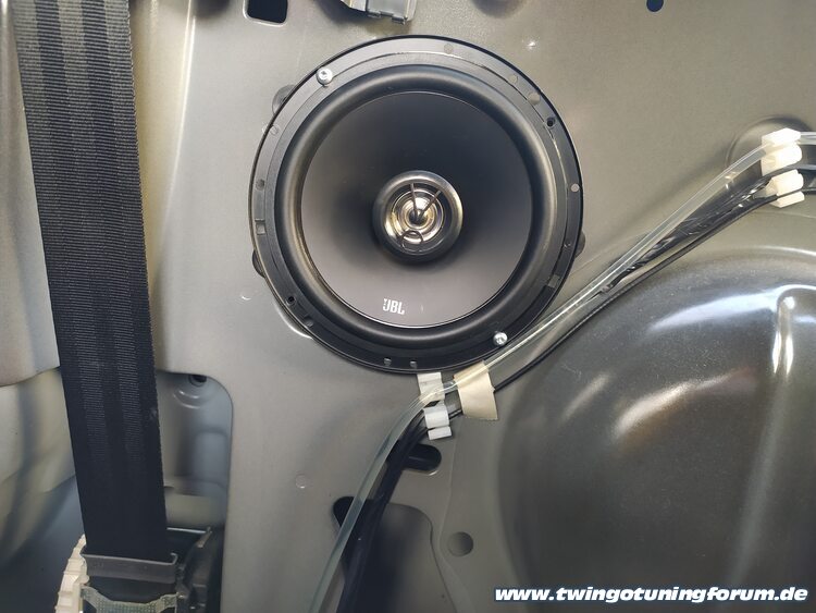 [Bild: twingo-23185744-Fv8.jpg]