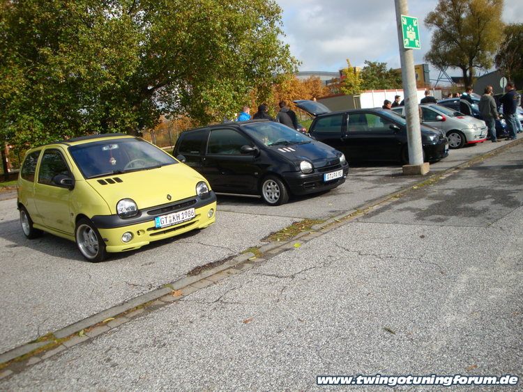 [Bild: twingo-09298175854-DRl.jpg]