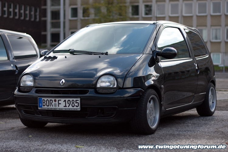 [Bild: twingo-09298215325-VUp.jpg]