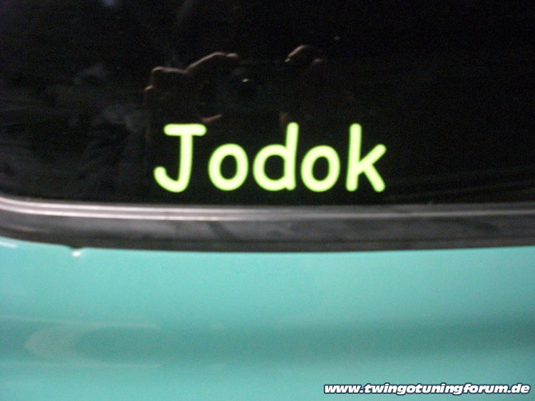 [Bild: twingo-10039153036-zPD.jpg]