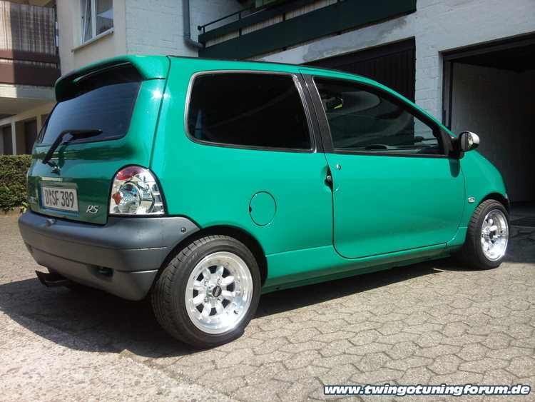 [Bild: twingo-10140145520-KdX.jpg]