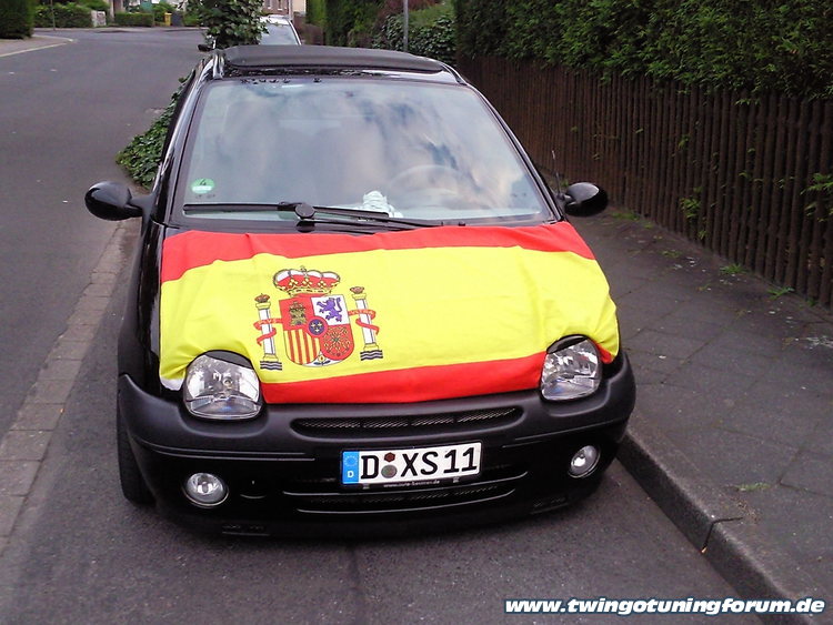 [Bild: twingo-10172232140-Ft8.jpg]